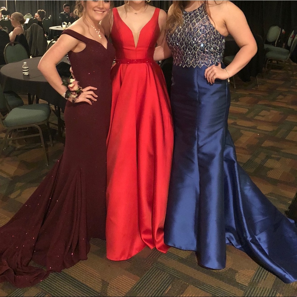 Prom dress - Picture 5 of 5